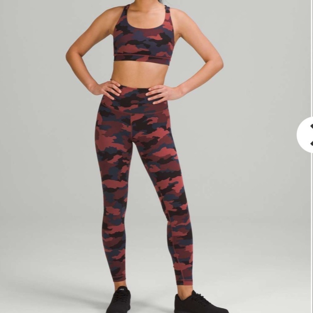 Lululemon I 8 - Picture 8 of 9